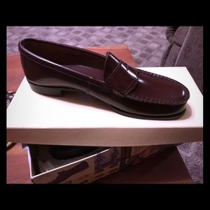 Bass brand burgundy loafers